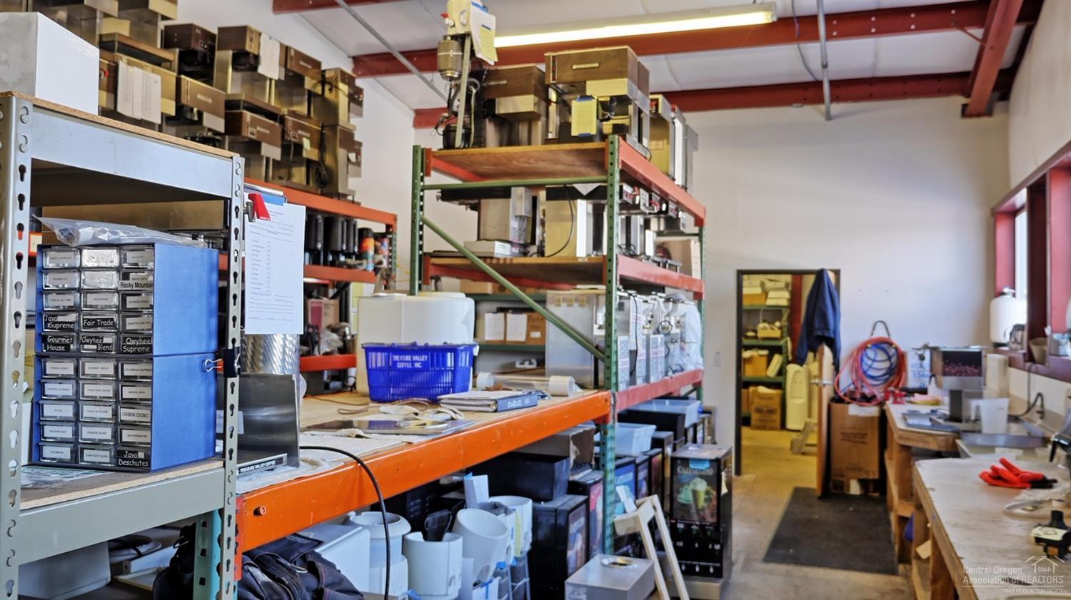 CLAB - Commercial Lease