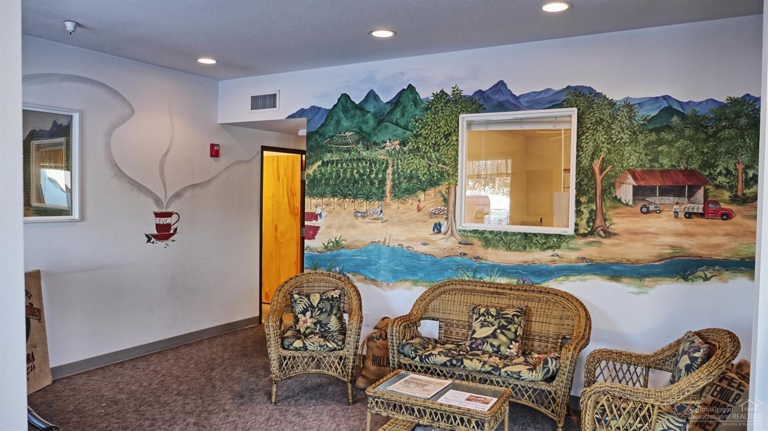 CLAB - Commercial Lease