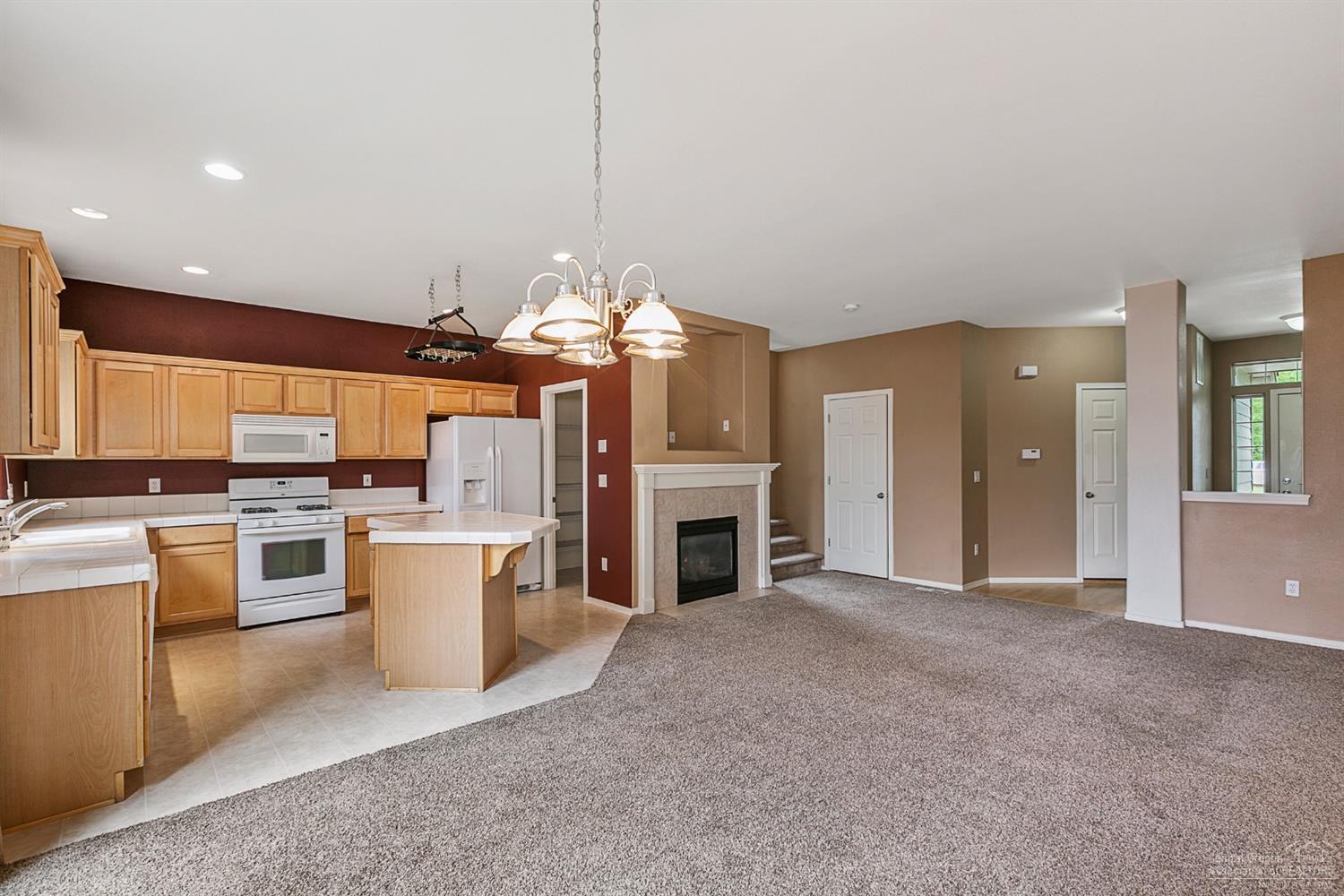 River Canyon Estates - Residential