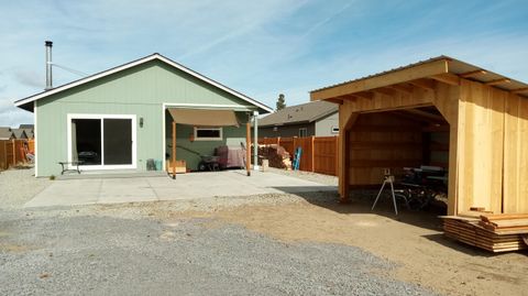 Tiny photo for 16415 Bassett Drive, La Pine, OR 97739 (MLS # 220217129)