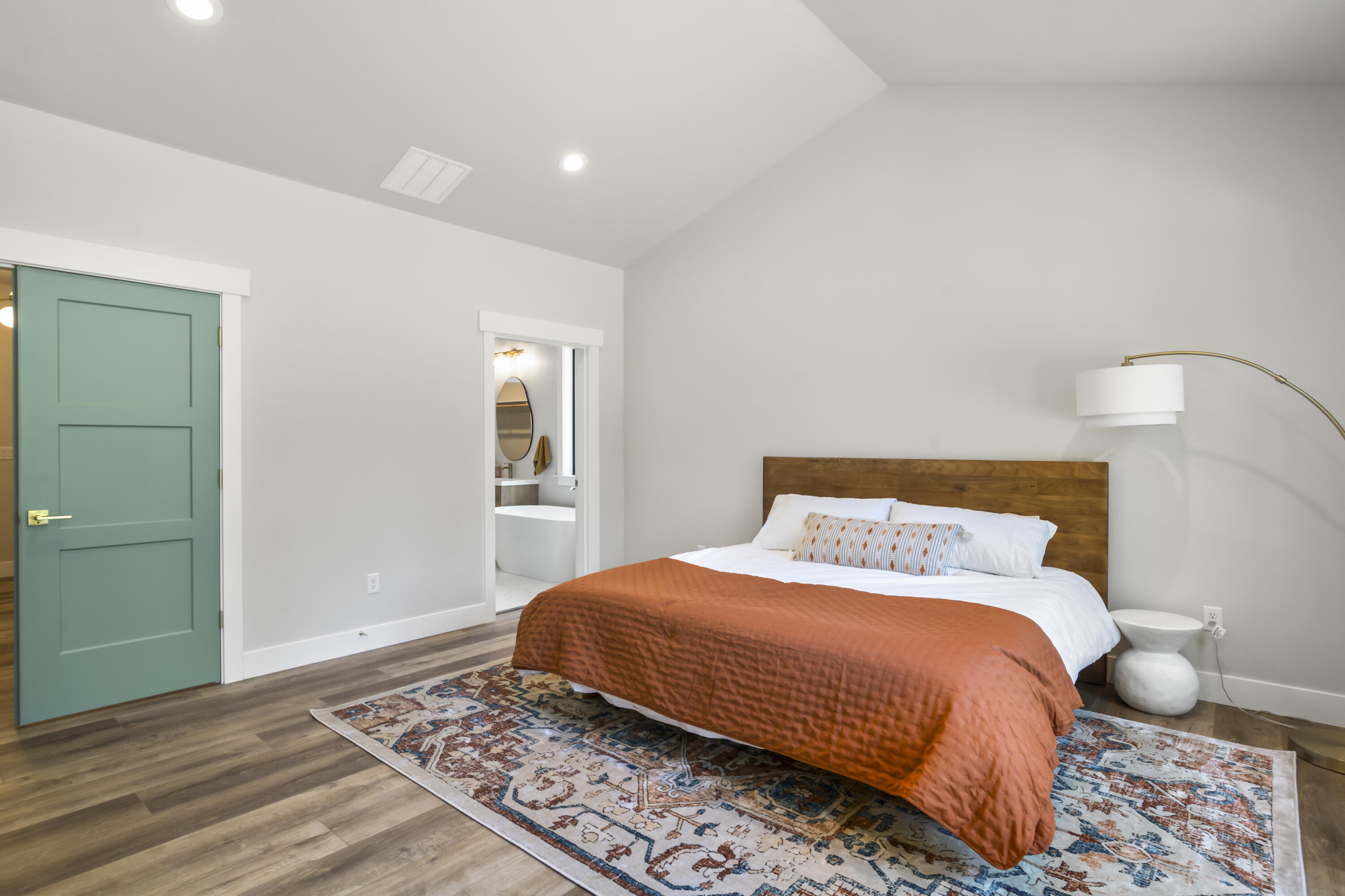 Fairway Point Villag - Residential