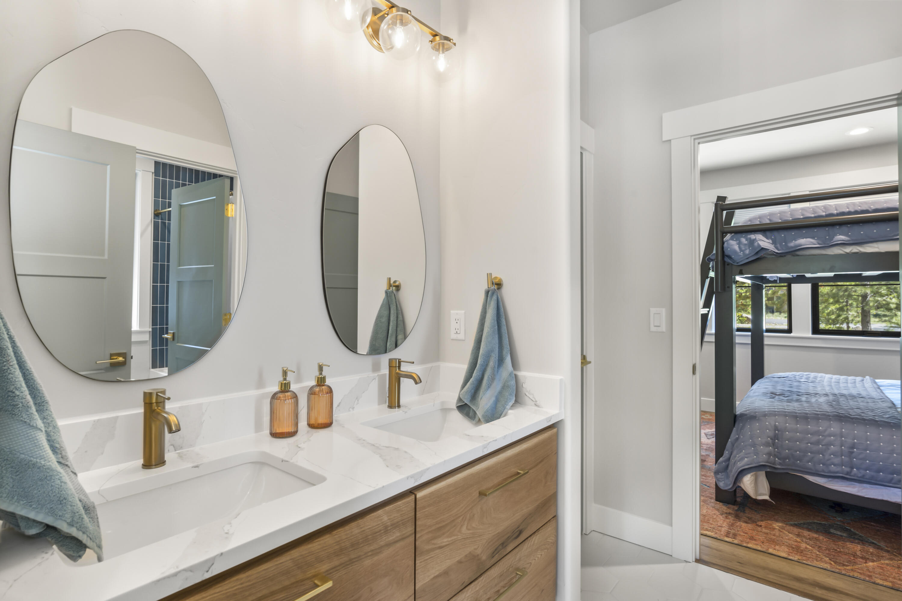 Fairway Point Villag - Residential