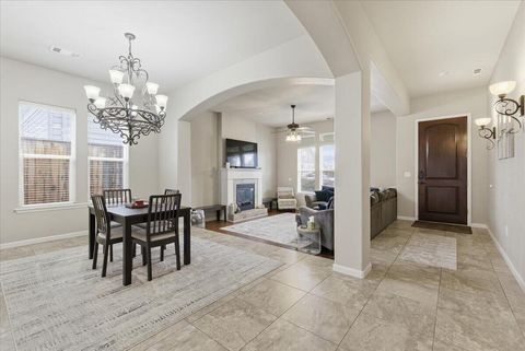 Tiny photo for 1154 Ashford Way, Medford, OR 97504 (MLS # 220214971)