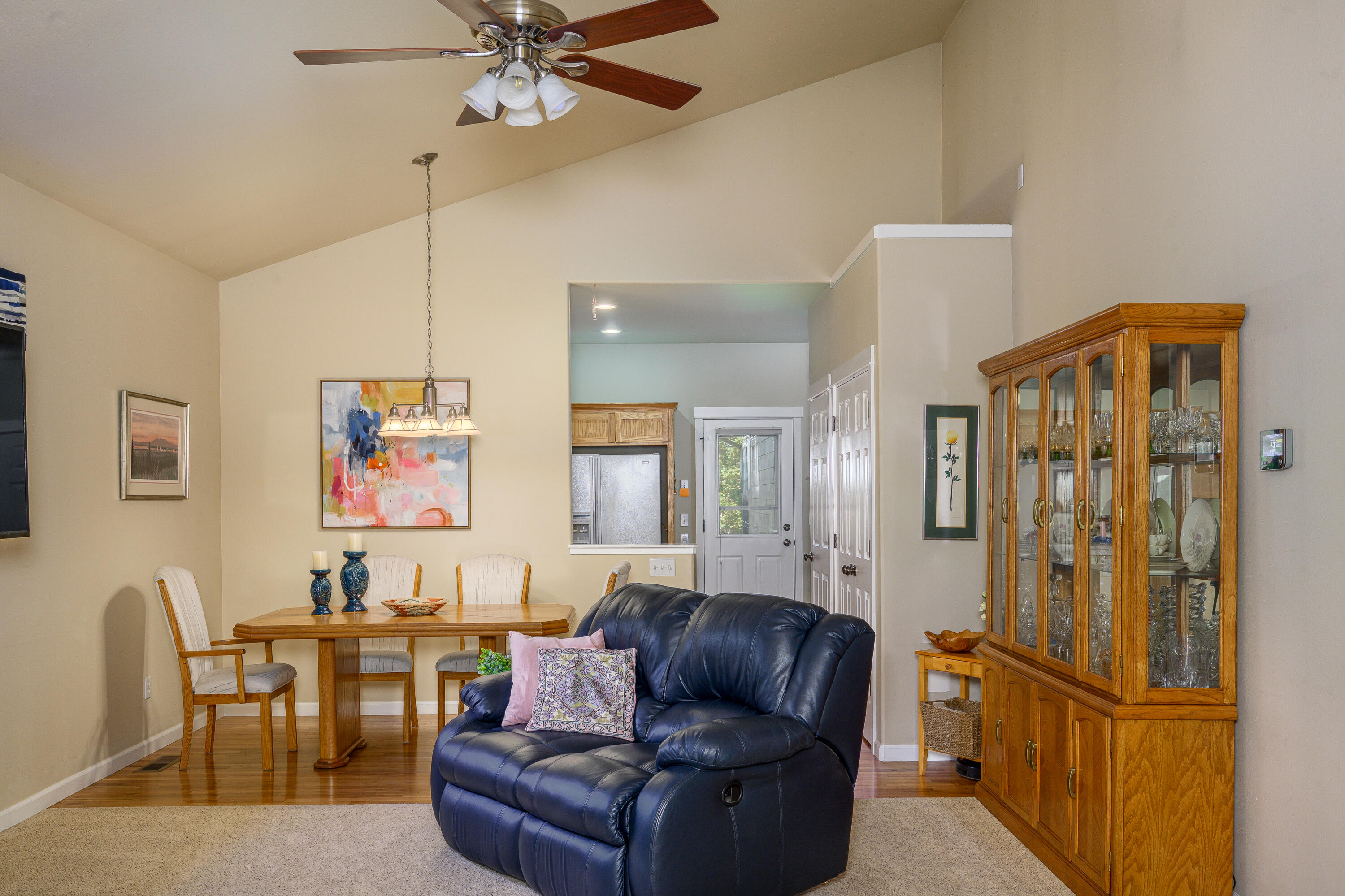 62736 Larkview Road