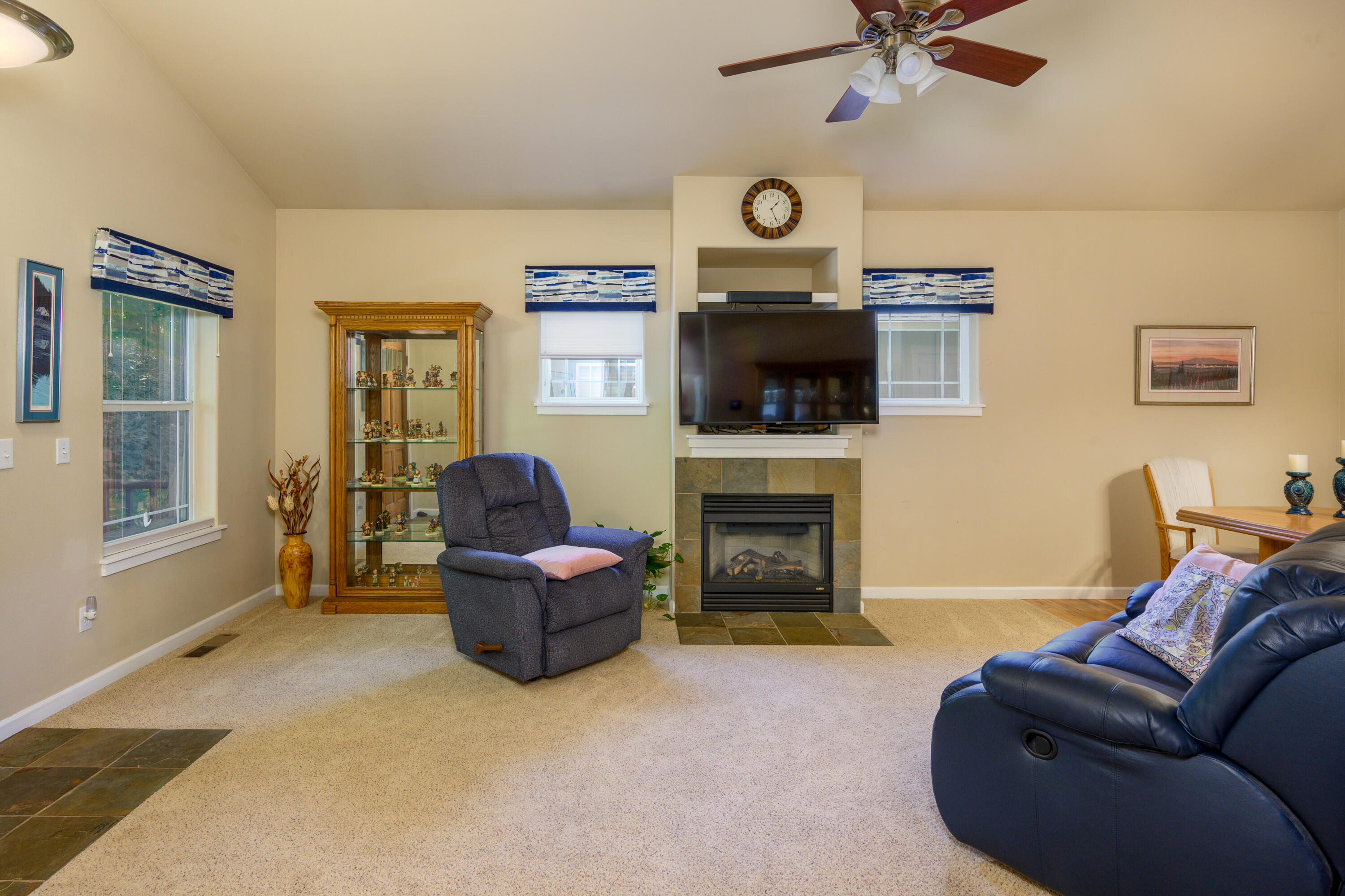 62736 Larkview Road
