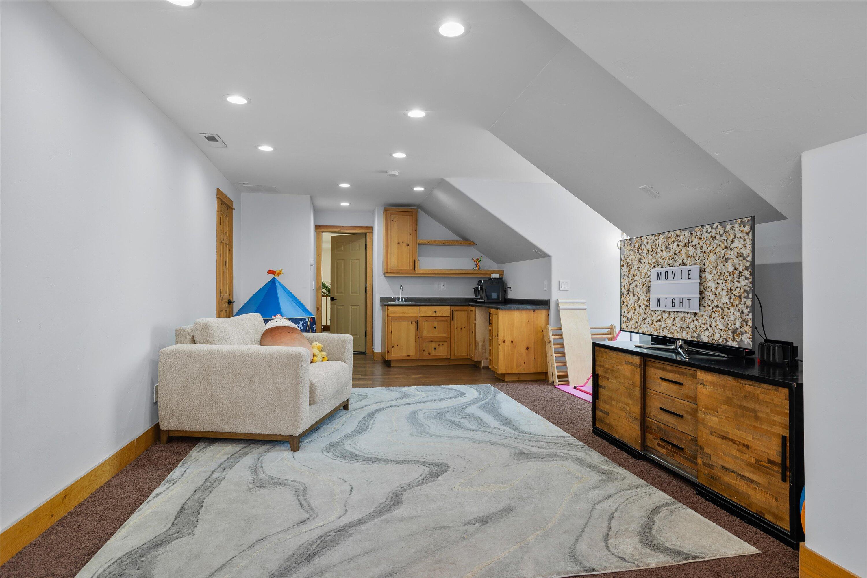 River Rim - Residential