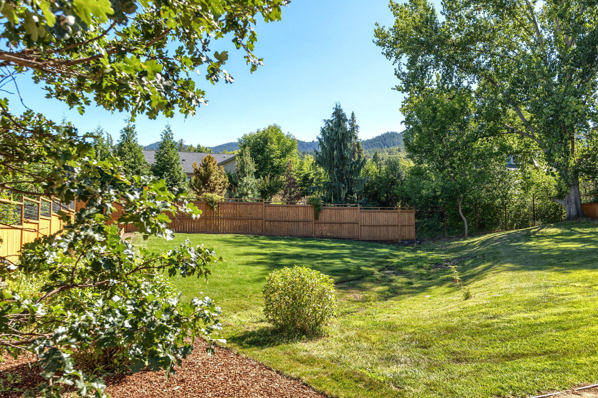 Creekside Meadows - Residential