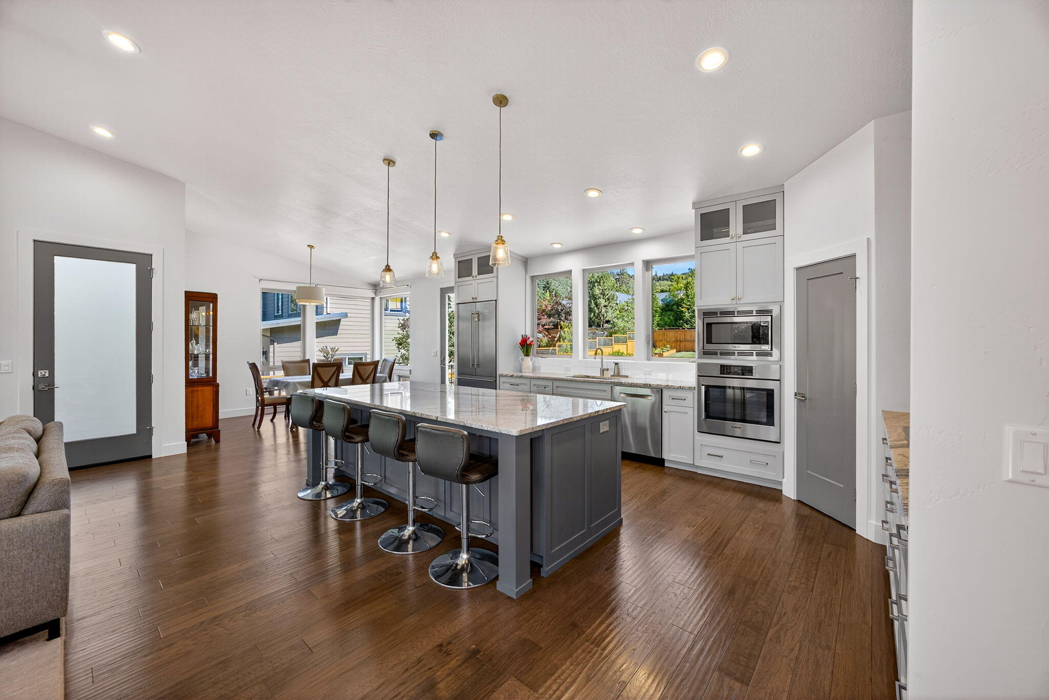 Creekside Meadows - Residential