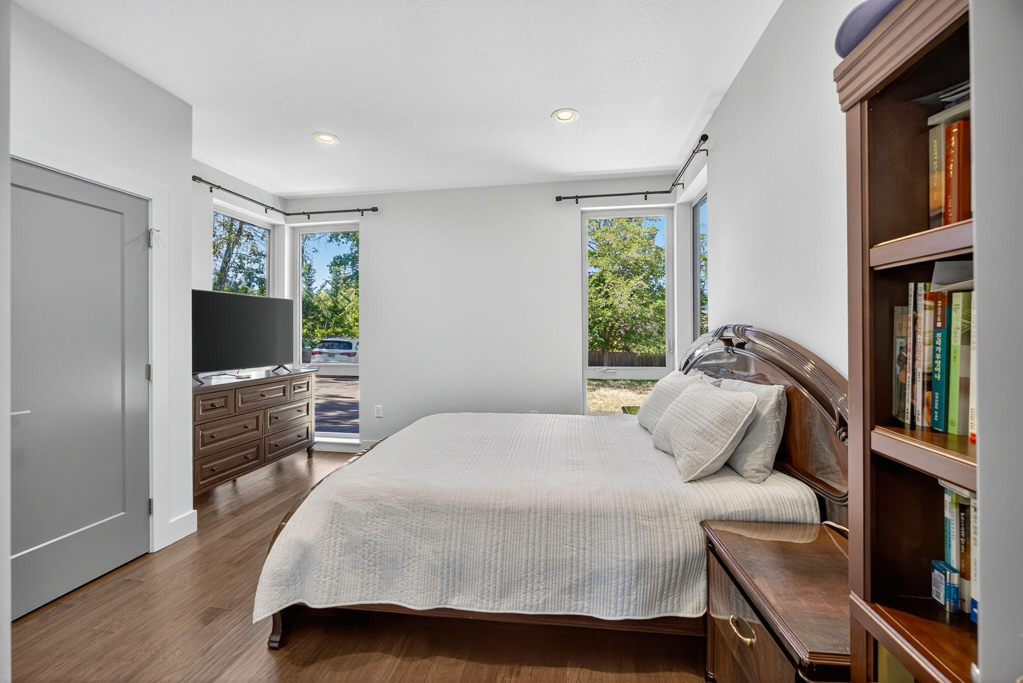 Creekside Meadows - Residential