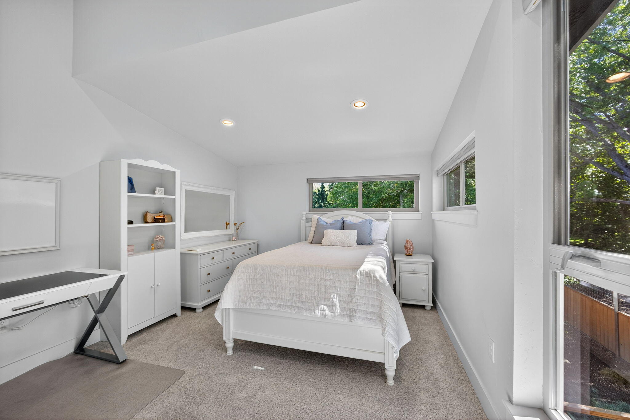 Creekside Meadows - Residential