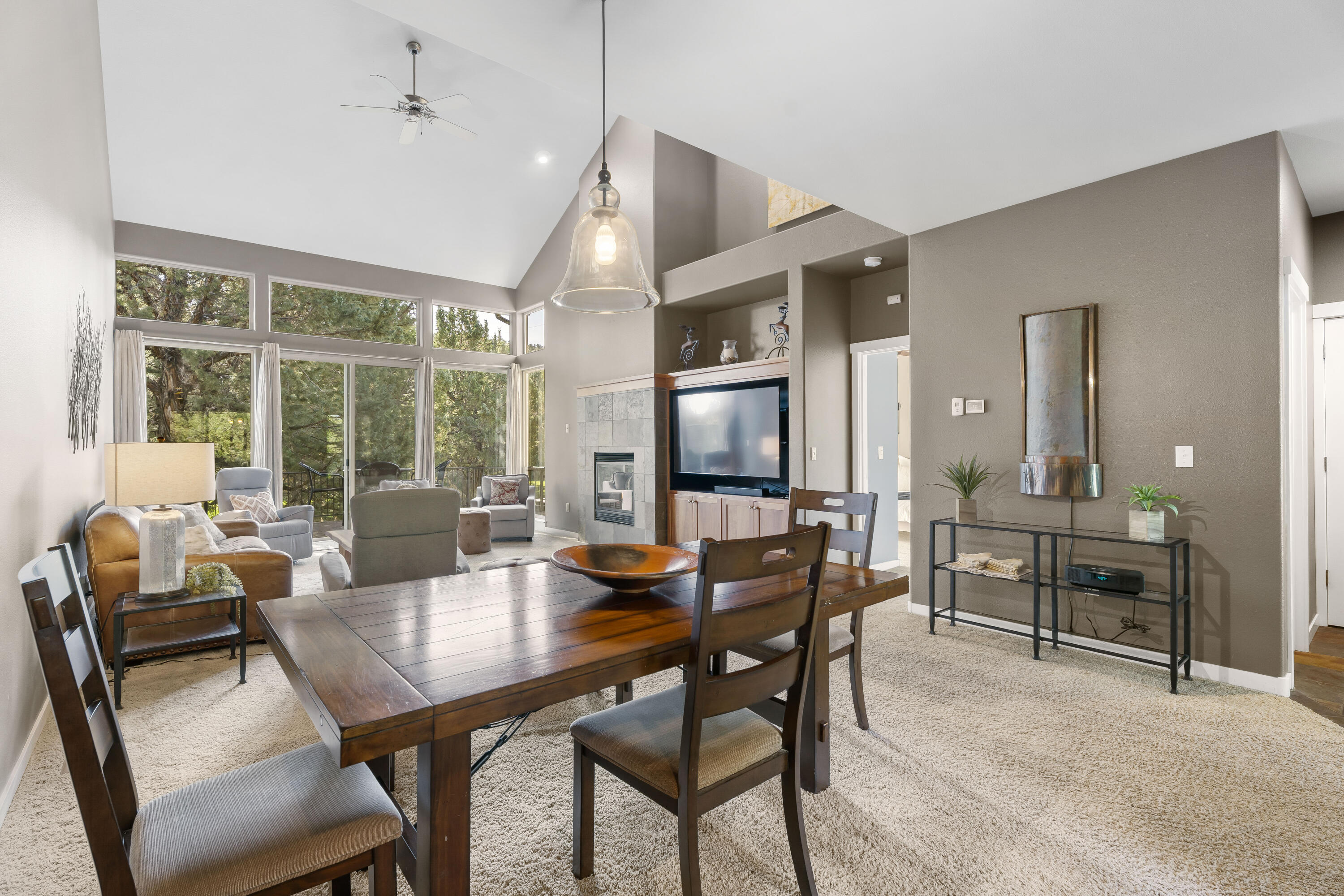 Eagle Crest - Residential