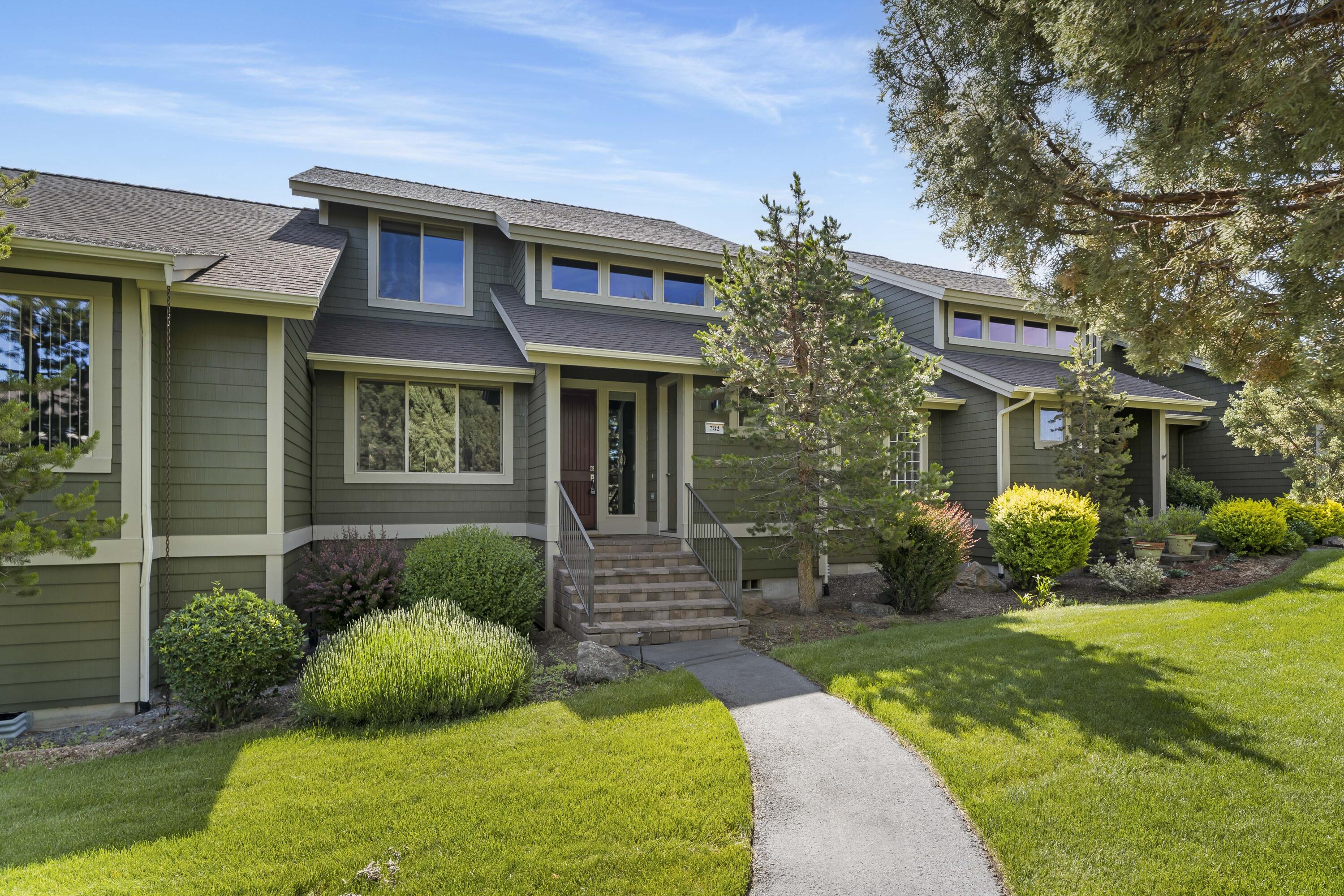 Eagle Crest - Residential