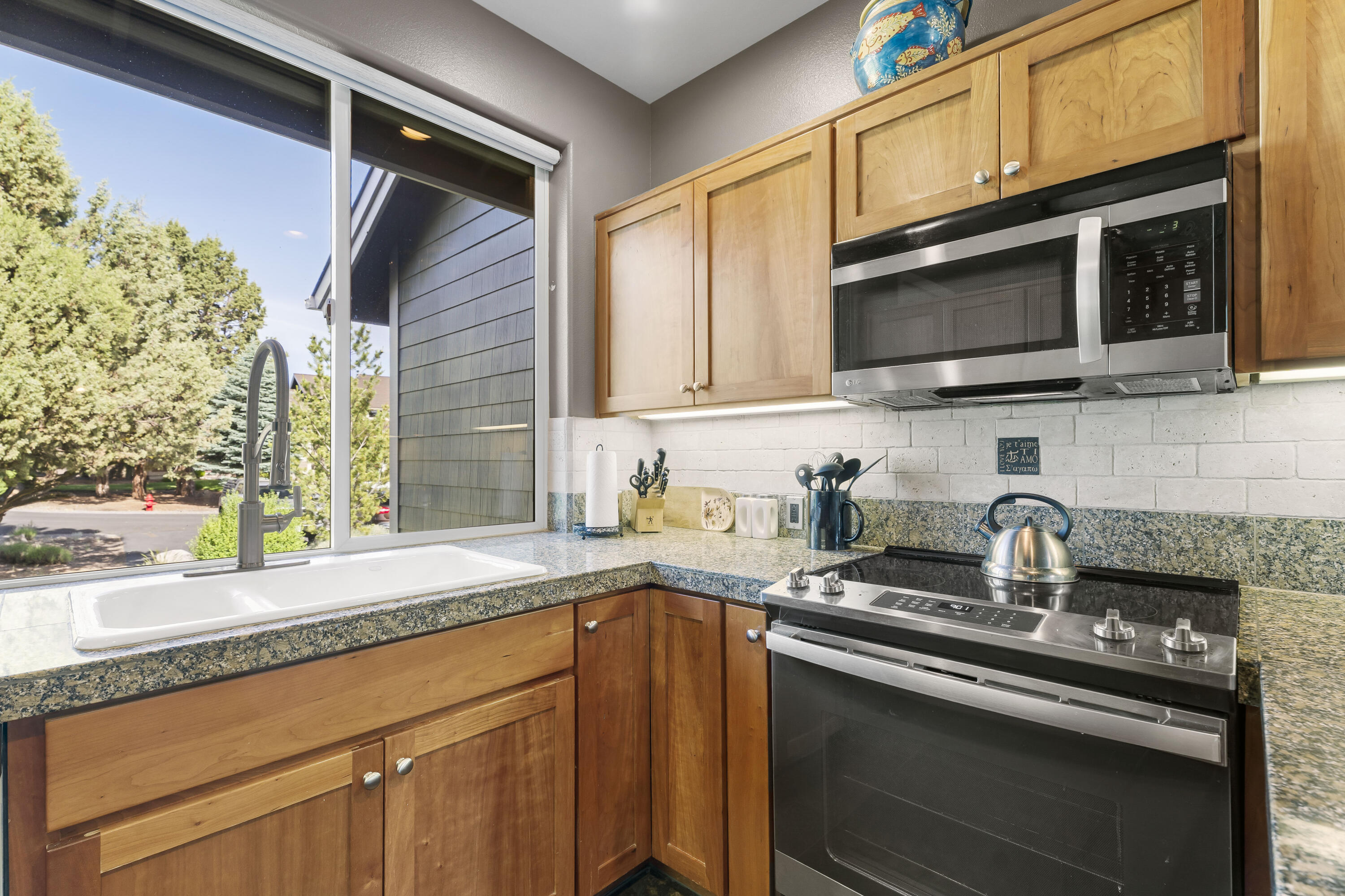 Eagle Crest - Residential