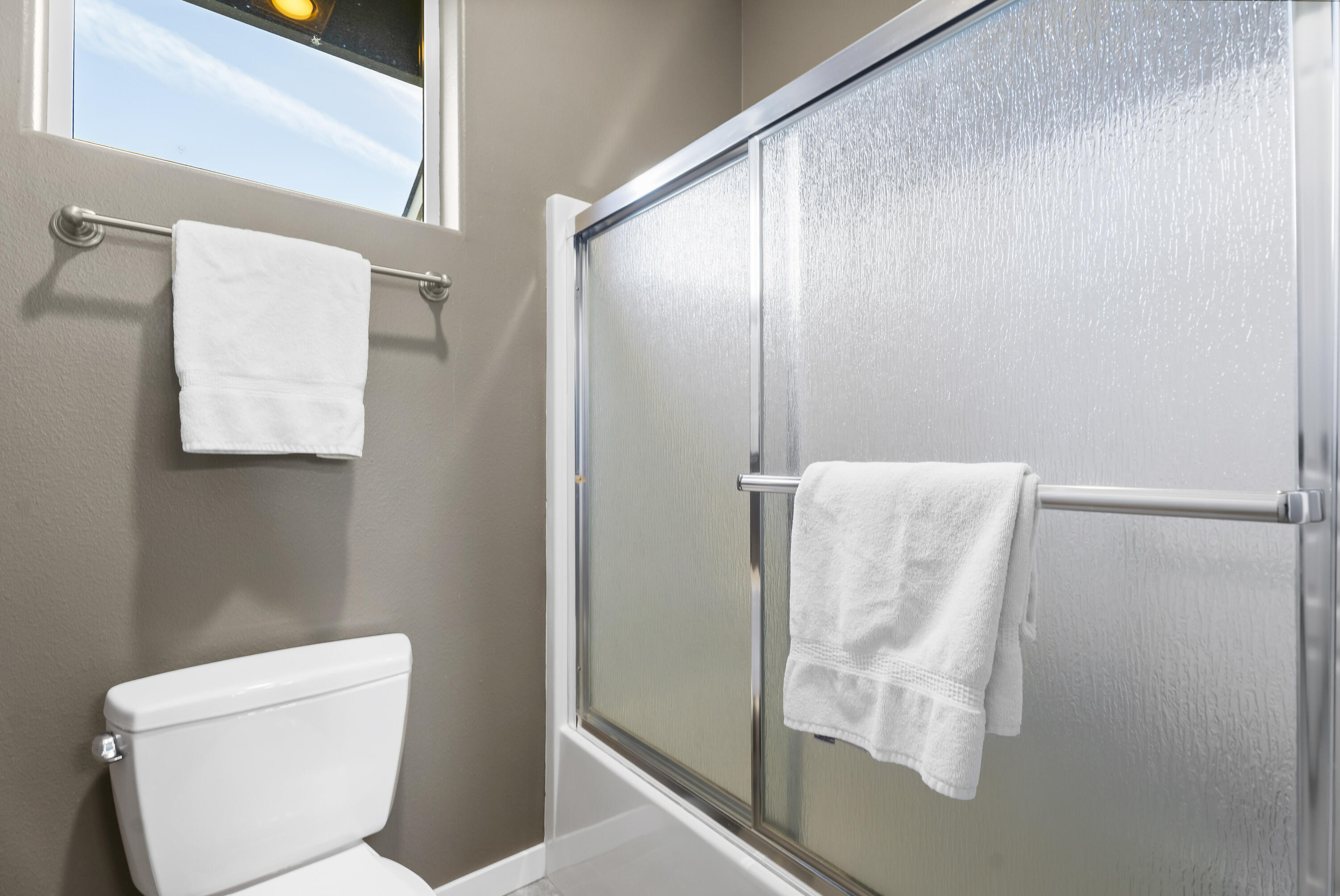 Eagle Crest - Residential