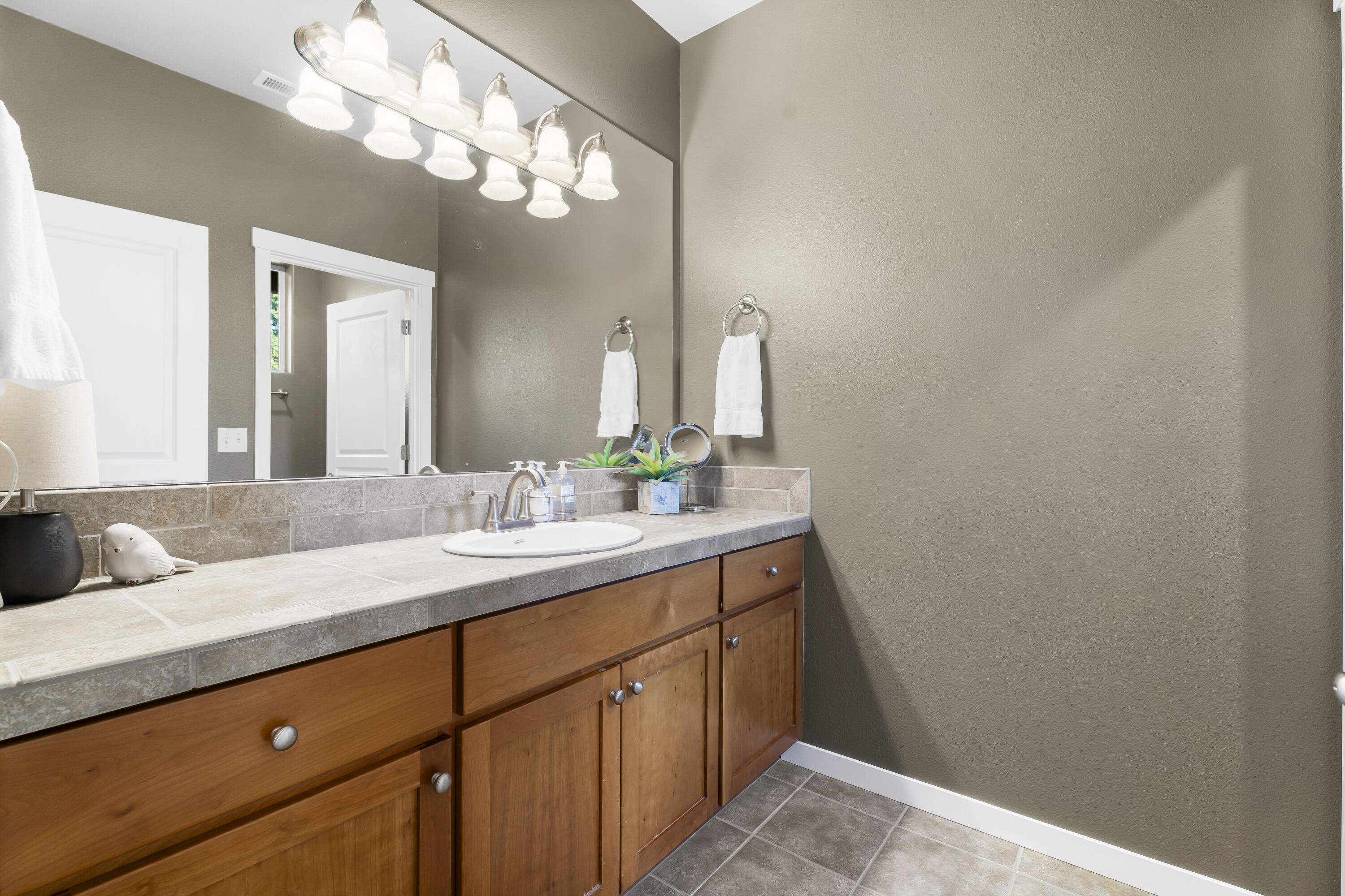 Eagle Crest - Residential