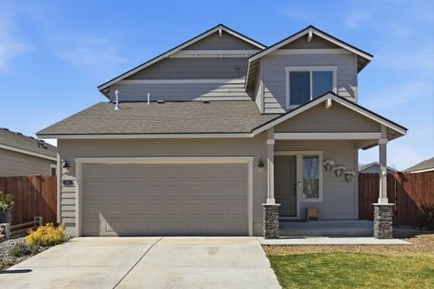 655 NW 26th Street Redmond OR 97756