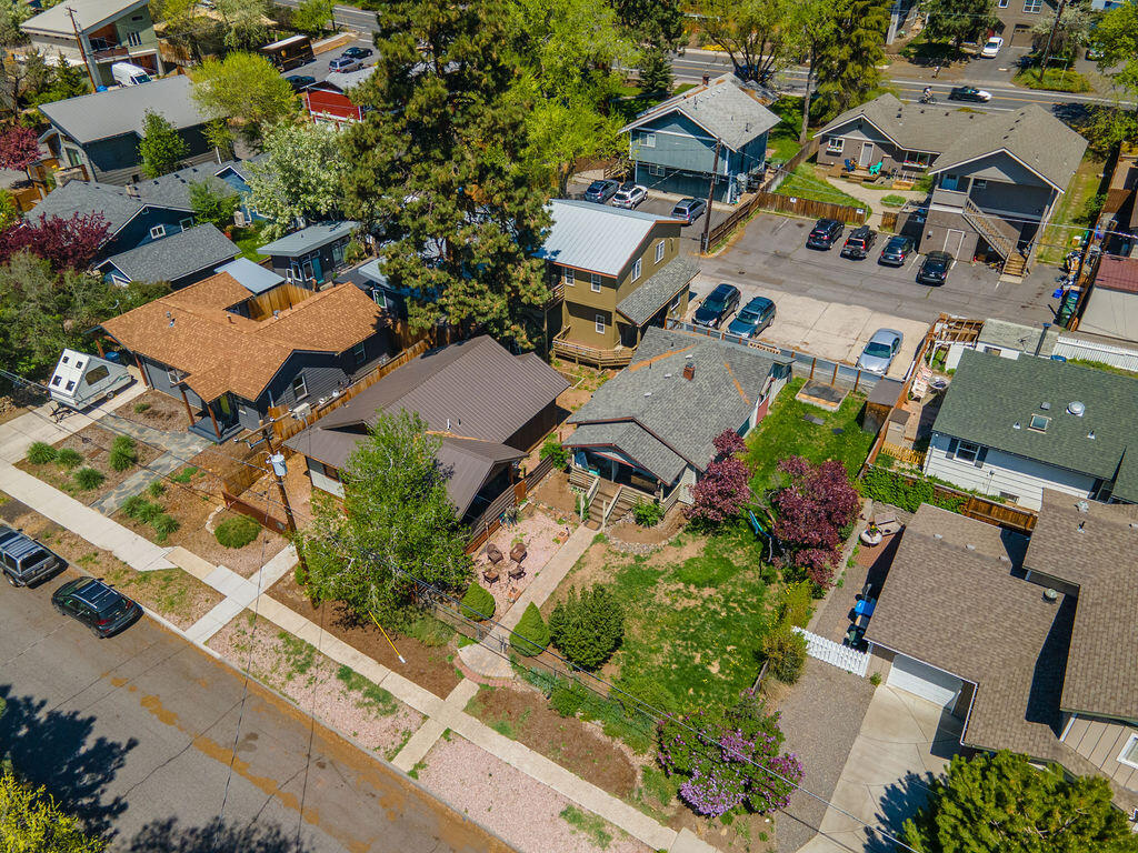 Kenwood - Residential Income