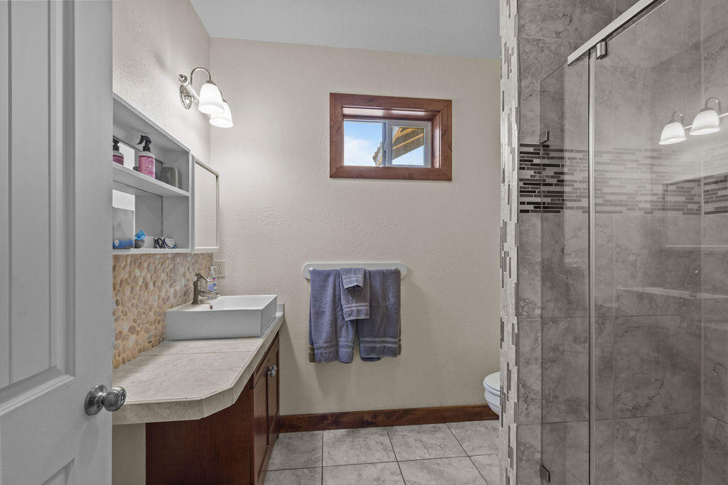 Kenwood - Residential Income