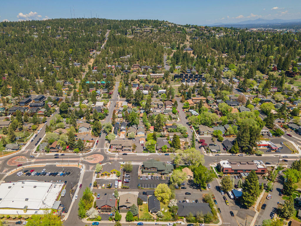 Kenwood - Residential Income