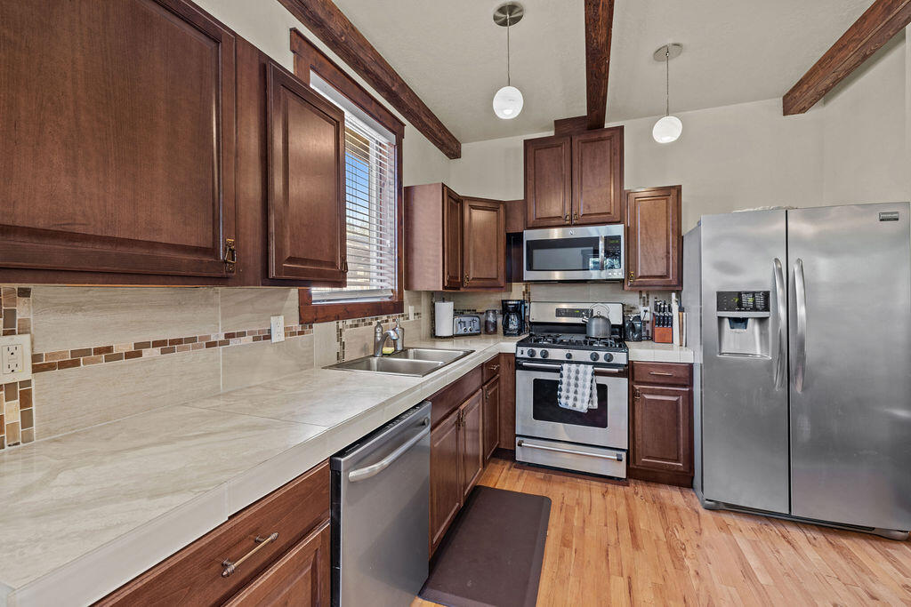 Kenwood - Residential Income