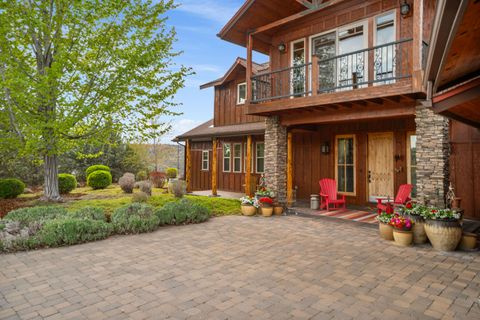 Tiny photo for 3900 SE Riverview Road, Prineville, OR 97754 (MLS # 220221310)