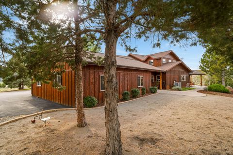 Tiny photo for 3900 SE Riverview Road, Prineville, OR 97754 (MLS # 220221310)