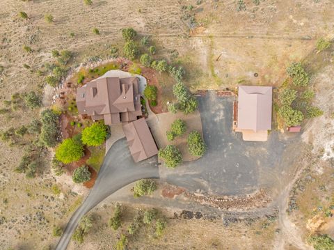 Tiny photo for 3900 SE Riverview Road, Prineville, OR 97754 (MLS # 220221310)