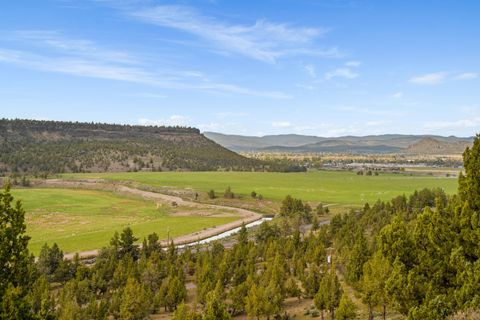 Tiny photo for 3900 SE Riverview Road, Prineville, OR 97754 (MLS # 220221310)