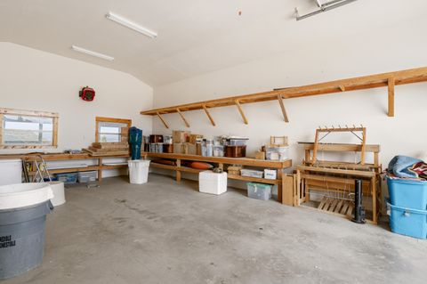 Tiny photo for 3900 SE Riverview Road, Prineville, OR 97754 (MLS # 220221310)