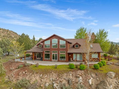 Tiny photo for 3900 SE Riverview Road, Prineville, OR 97754 (MLS # 220221310)