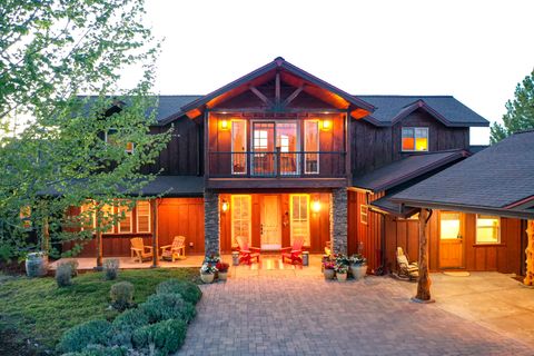 Tiny photo for 3900 SE Riverview Road, Prineville, OR 97754 (MLS # 220221310)