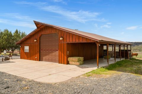 Tiny photo for 3900 SE Riverview Road, Prineville, OR 97754 (MLS # 220221310)