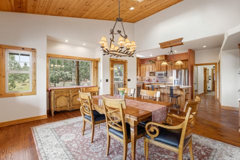 Tiny photo for 3900 SE Riverview Road, Prineville, OR 97754 (MLS # 220221310)