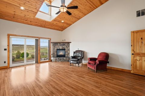 Tiny photo for 3900 SE Riverview Road, Prineville, OR 97754 (MLS # 220221310)