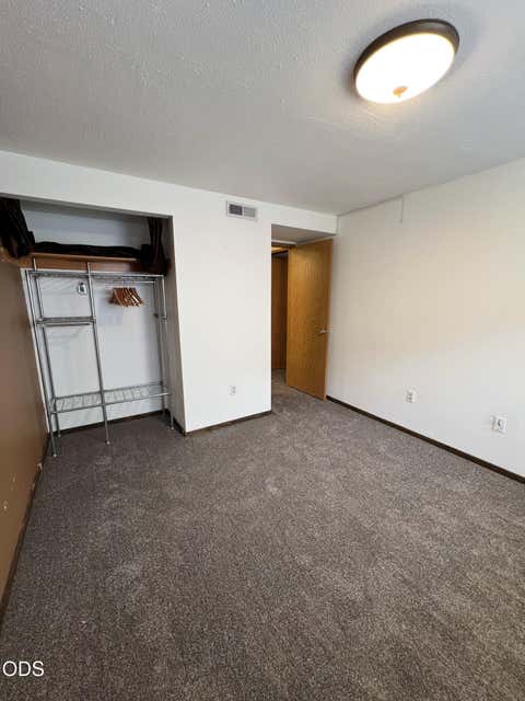 Tiny photo for 2101 Poplar DR #30, Medford, OR 97504 (MLS # 220227325)