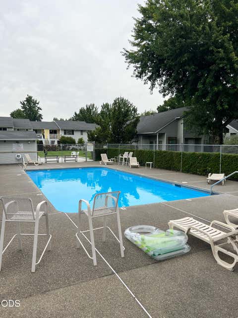 Tiny photo for 2101 Poplar DR #30, Medford, OR 97504 (MLS # 220227325)