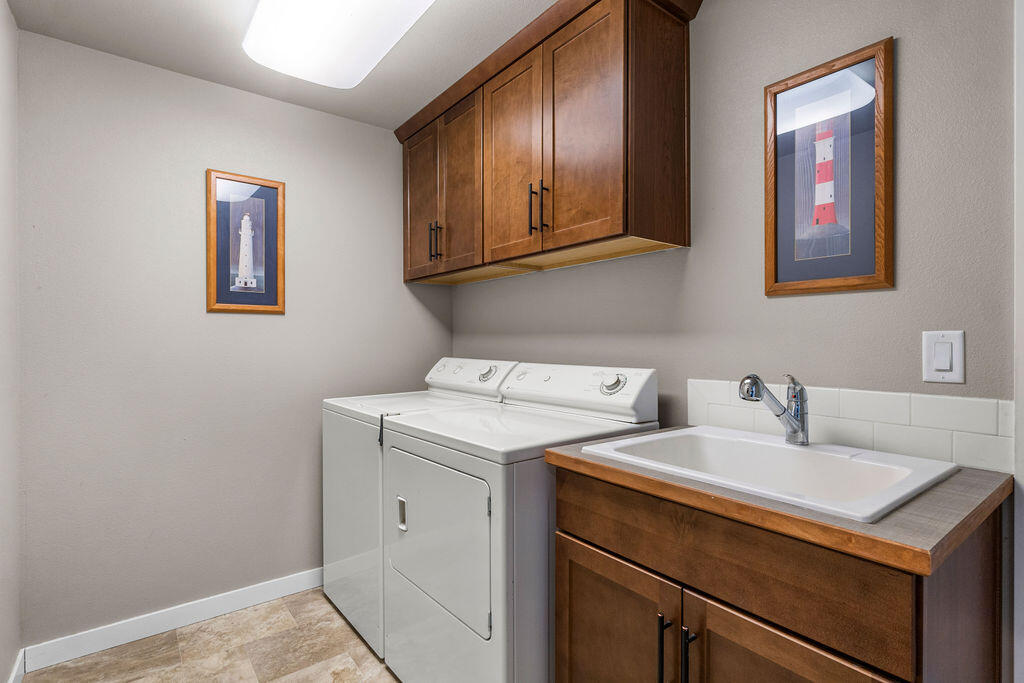 Whispering Pines - Residential