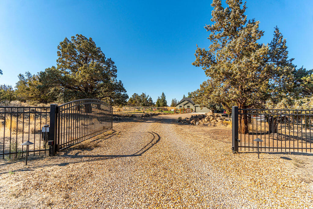 Whispering Pines - Residential