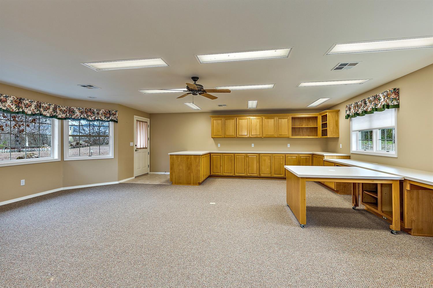 N Pilot Butte - Land