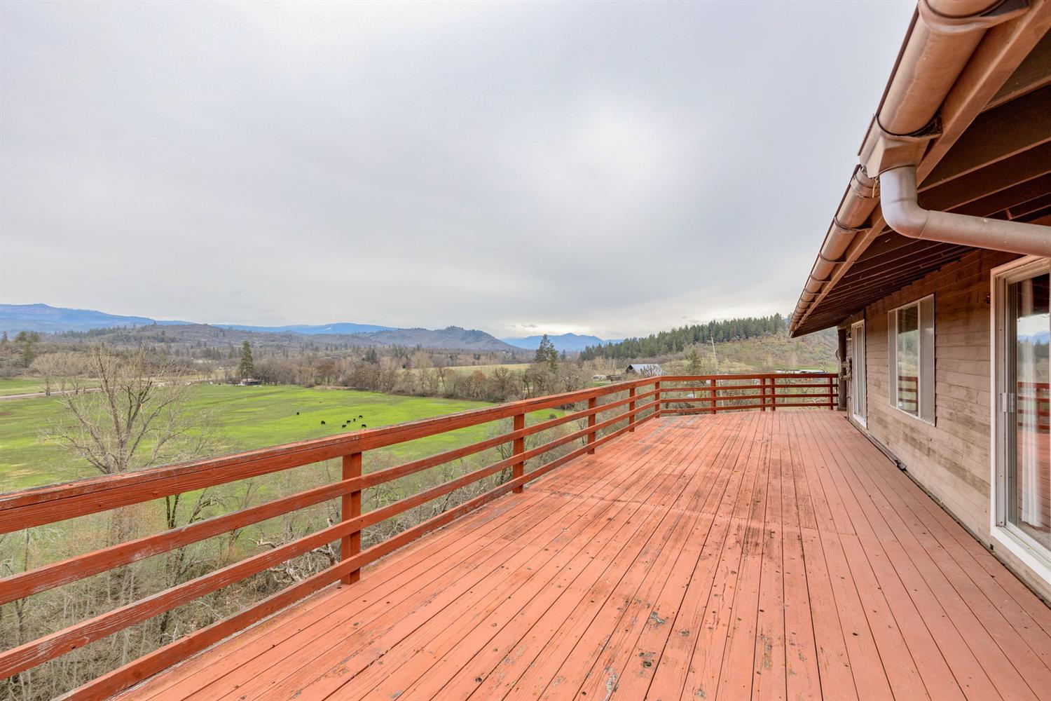 N Pilot Butte - Land