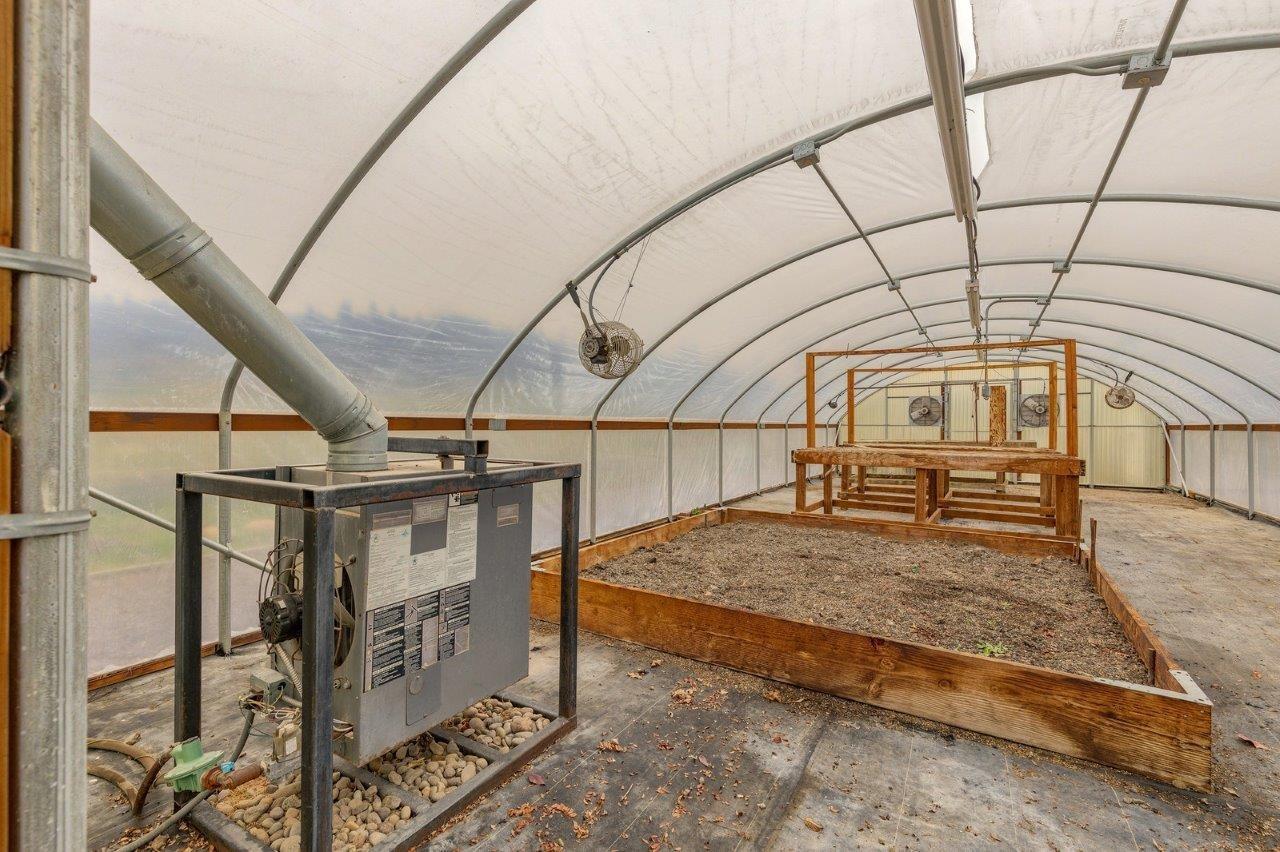 N Pilot Butte - Land