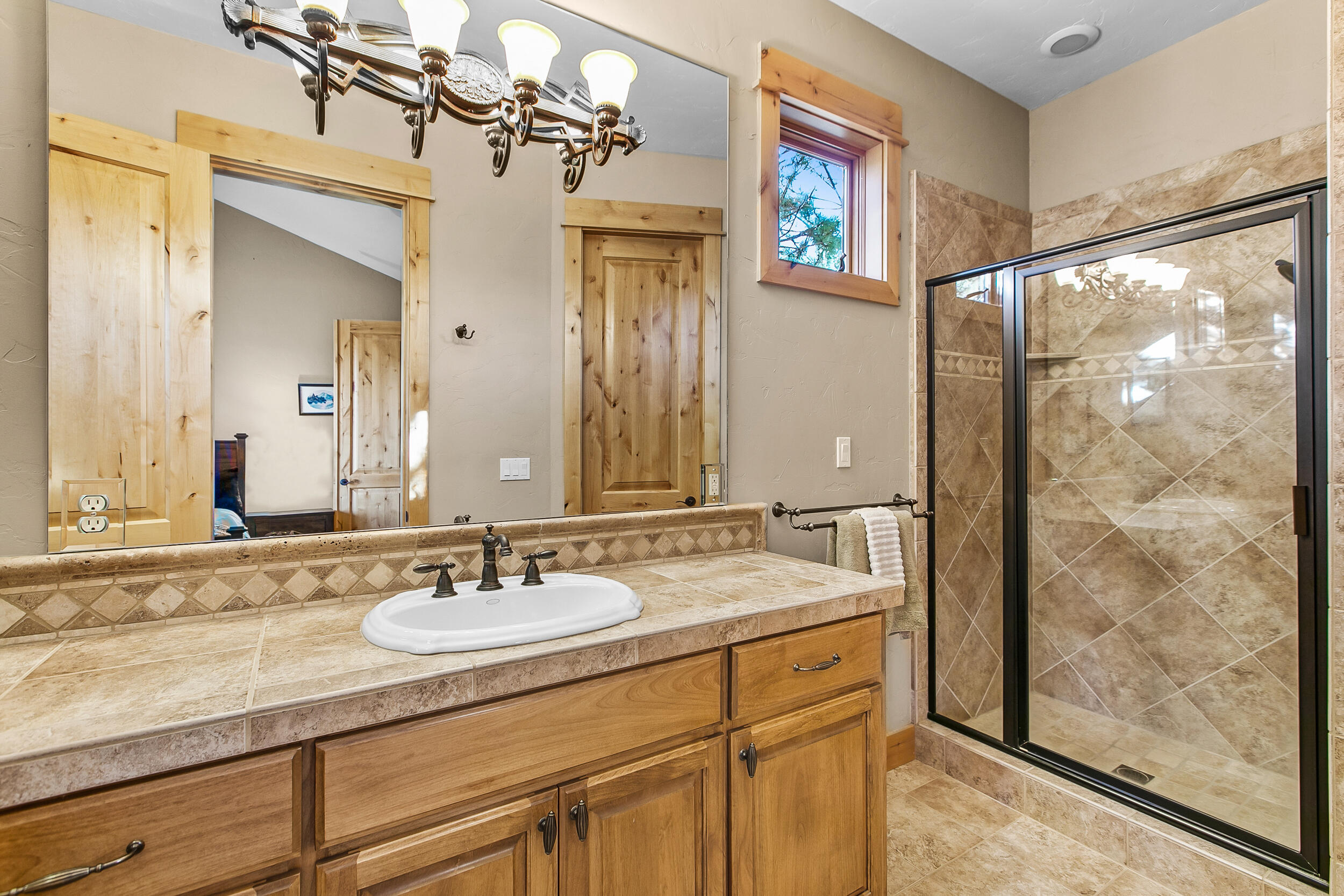 Broken Top - Residential