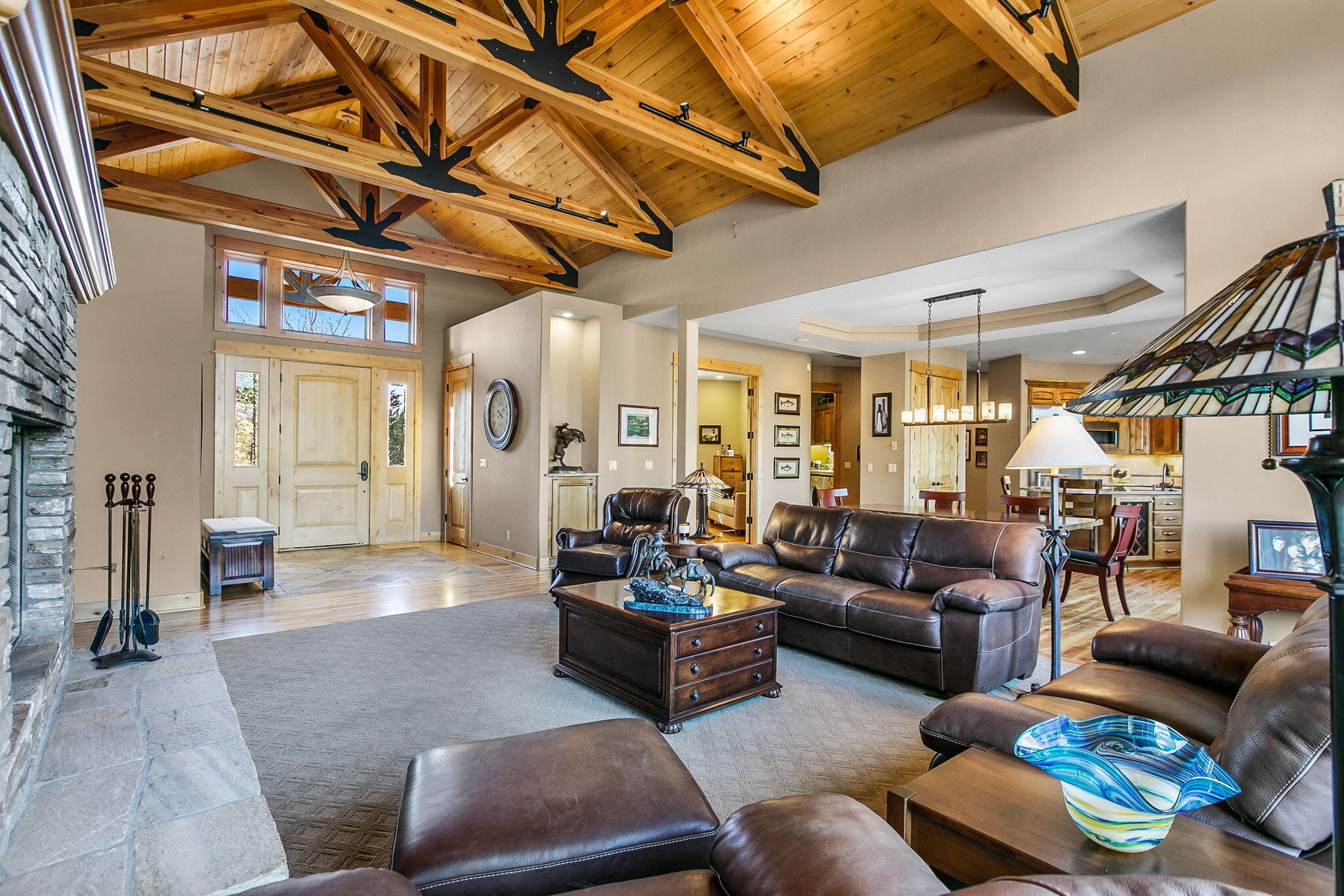 Broken Top - Residential