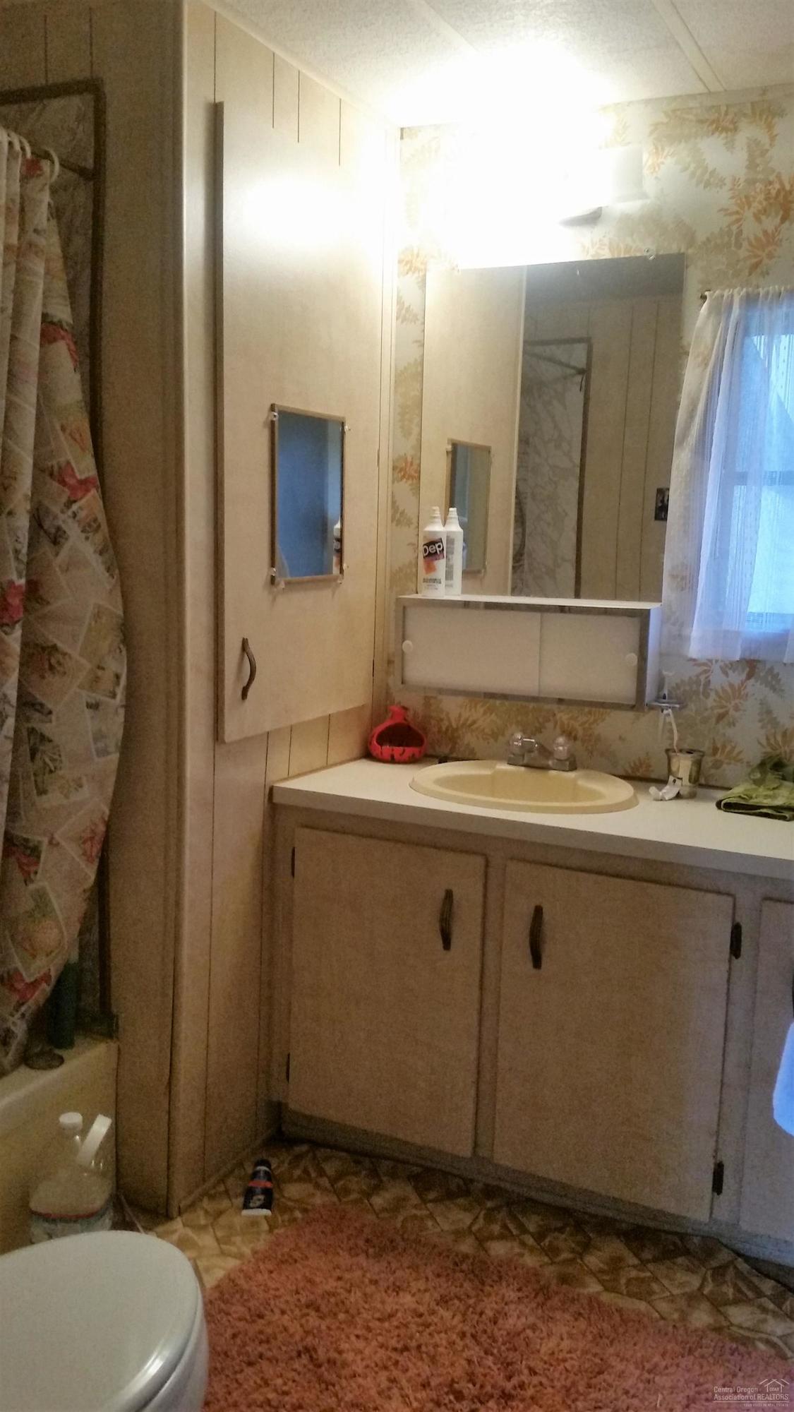 Hoods Circle - Residential