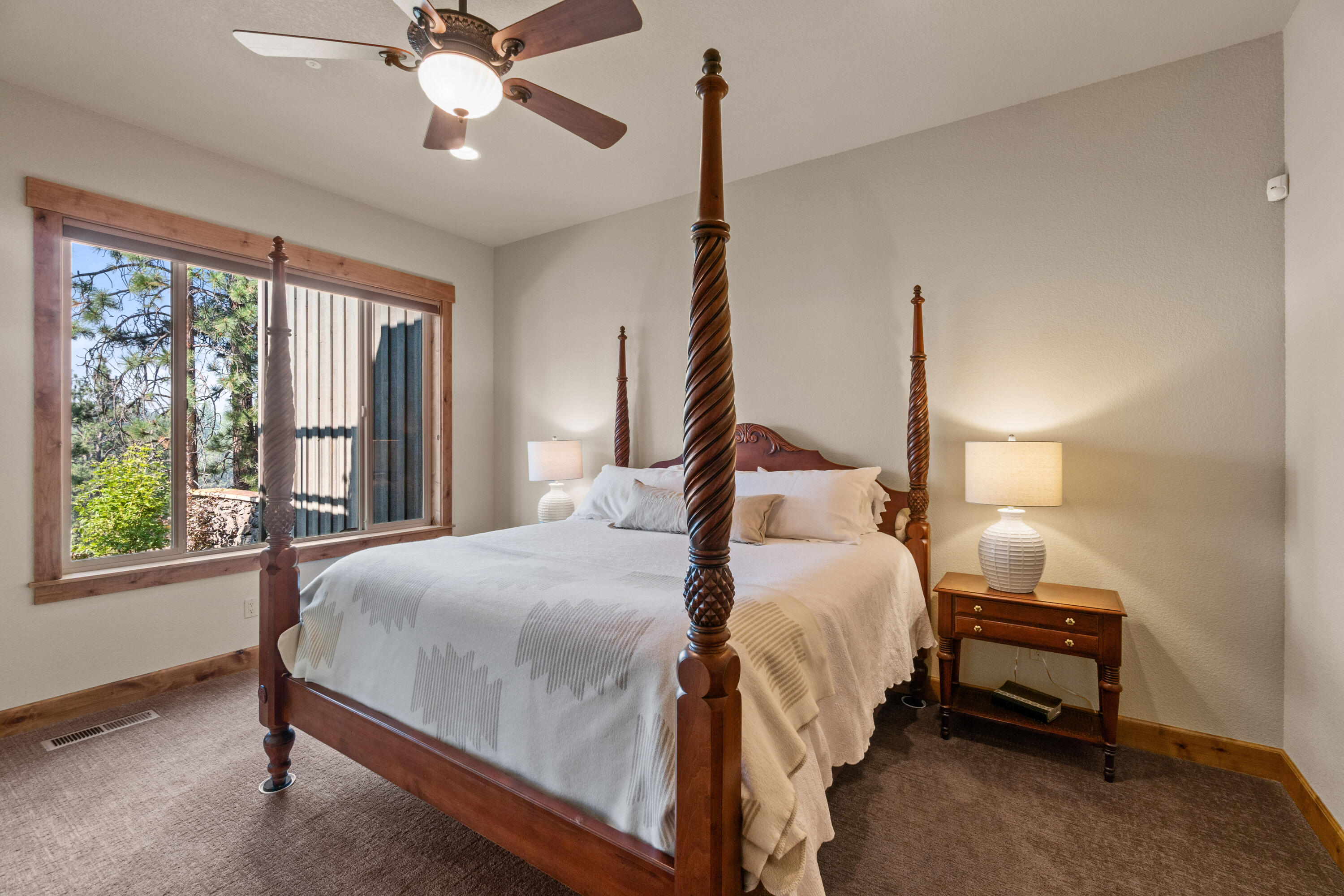 PointsWest - Residential