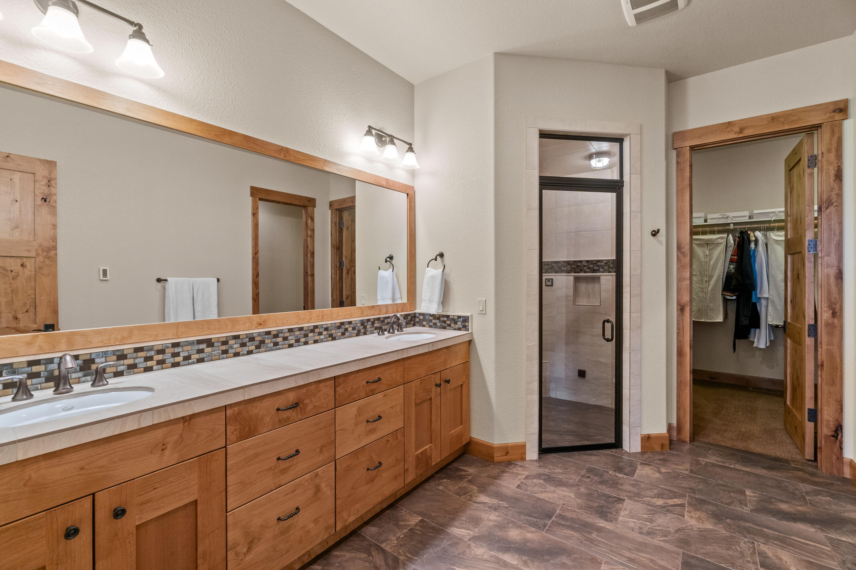 PointsWest - Residential