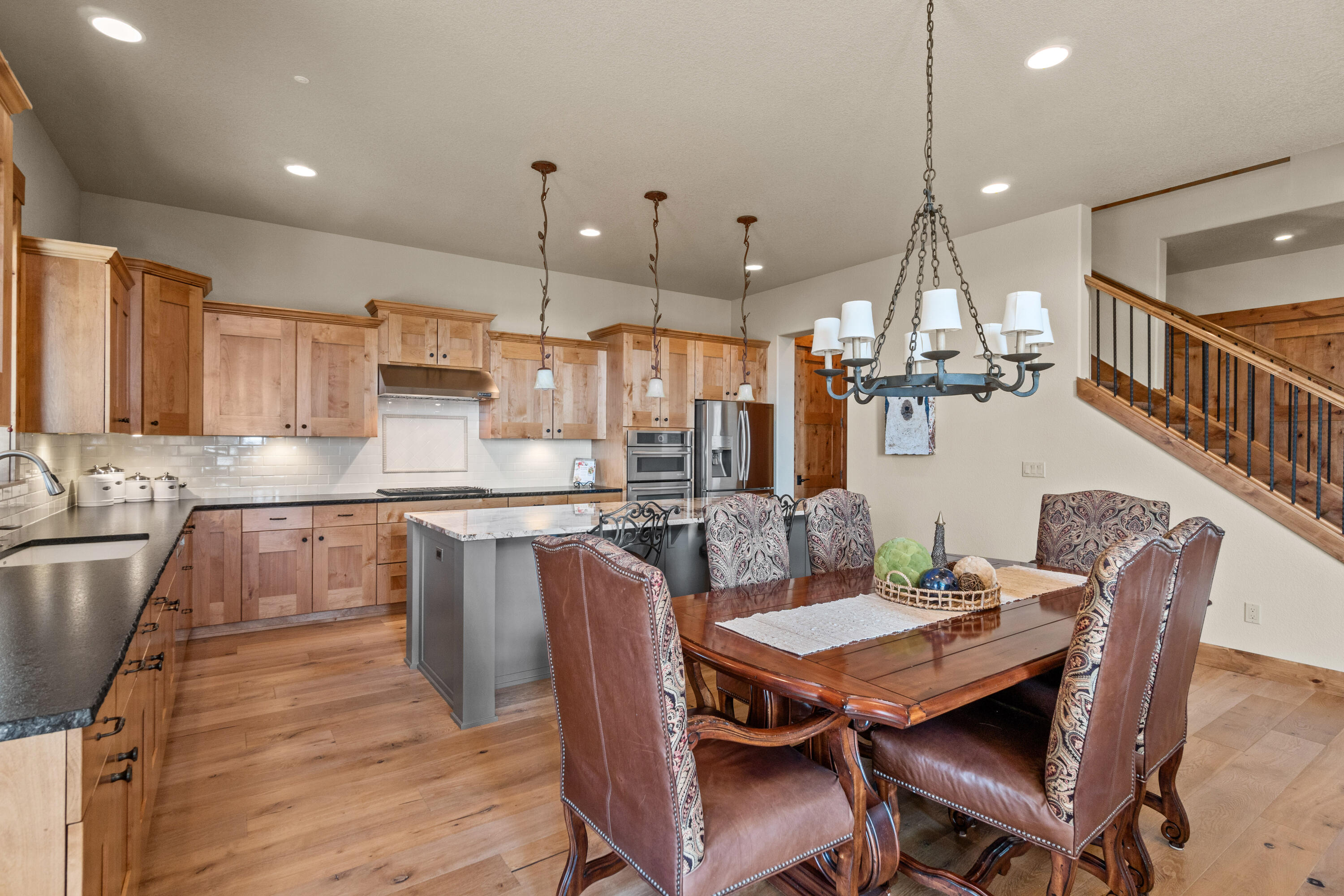 PointsWest - Residential