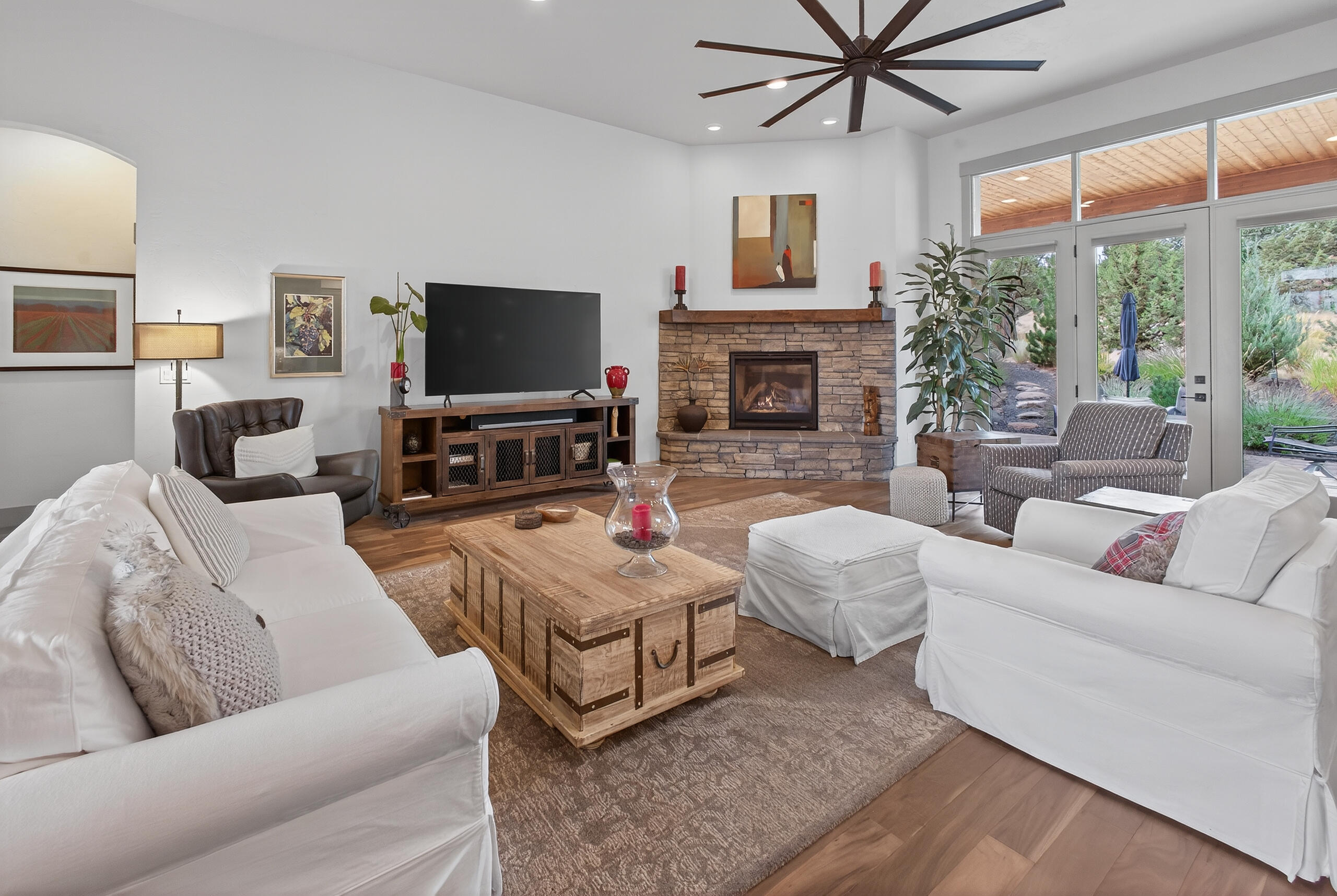 Ridge At Eagle Crest - Residential