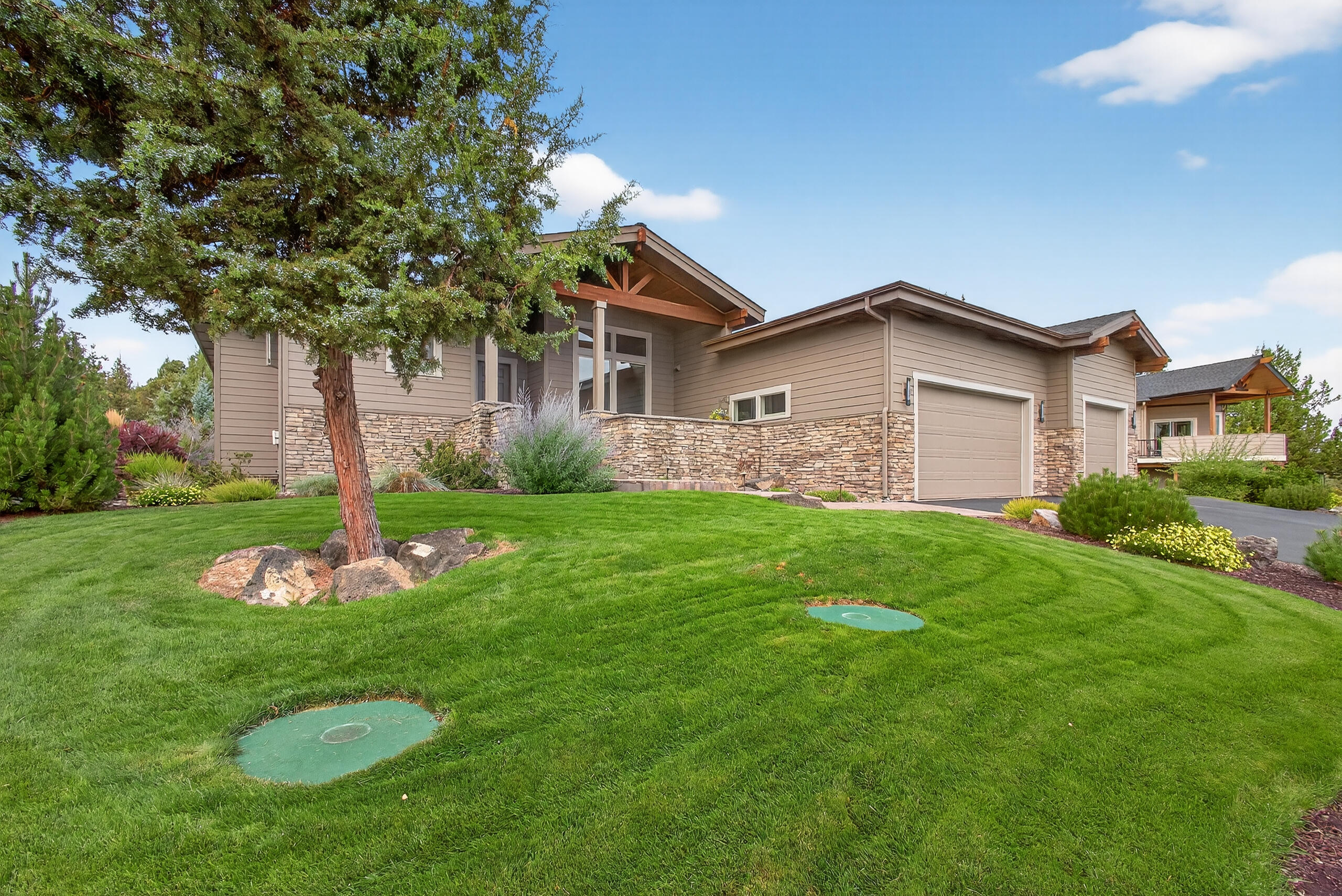 10466 Sundance Lane