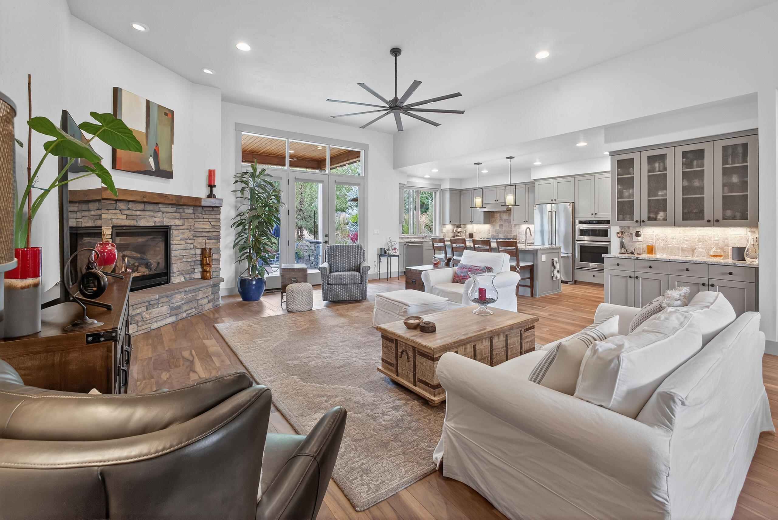 Ridge At Eagle Crest - Residential